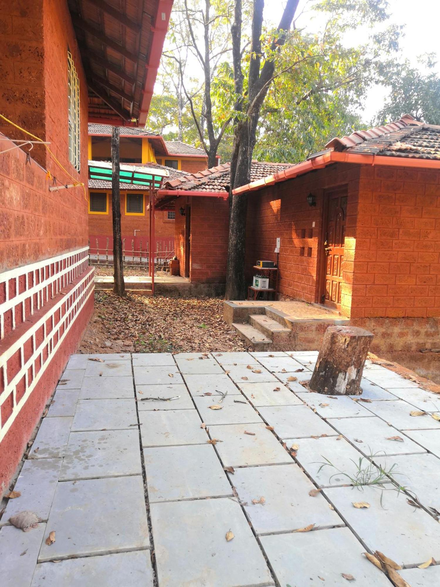 Sarvoday Eco Homestay, Sawantwadi Exterior photo
