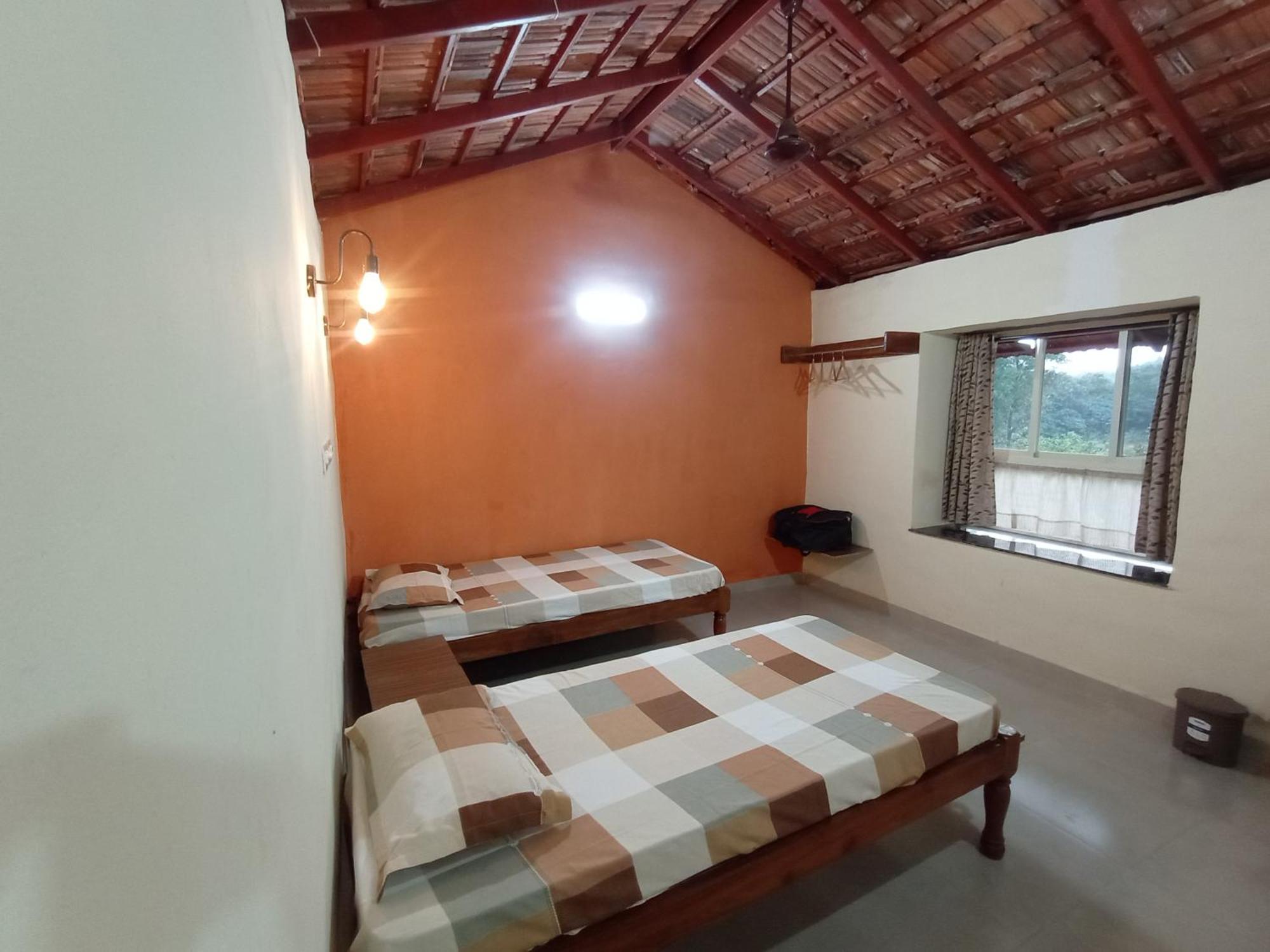 Sarvoday Eco Homestay, Sawantwadi Exterior photo